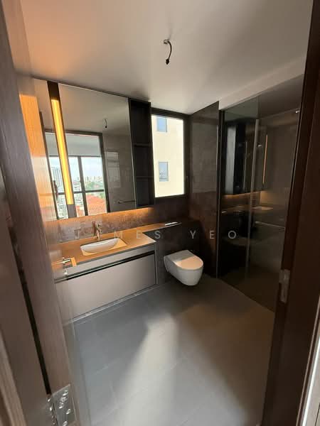 Tembusu Grand, 94 Jalan Tembusu, 3 Bedrooms, 990 sqft, Condominium For Sale, by James Yeo, 500104575 - Bathroom - PropertyGuru.com.sg