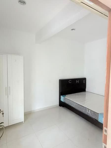 Yew Lian Park, 43 Jalan Pelatina, 7 Bedrooms, 5,000 sqft, Terraced House For Rent, by Mar Inn Chee, 500104577 - Bedroom - PropertyGuru.com.sg