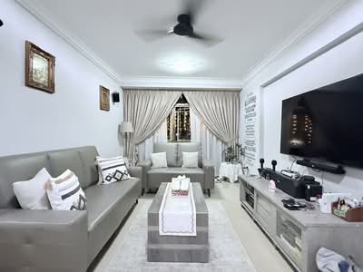 For Sale - 266B Compassvale Bow