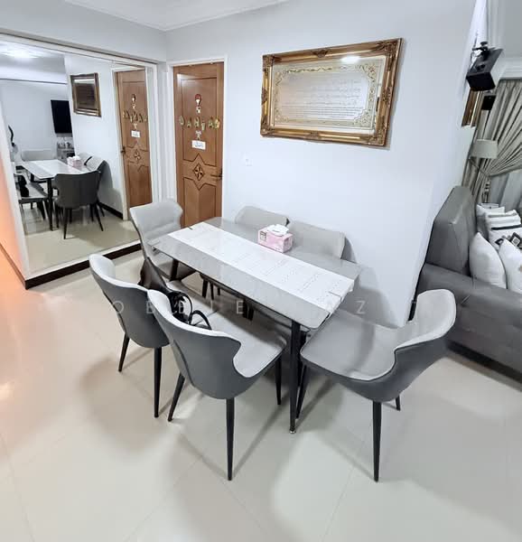 266B Compassvale Bow, 266B Compassvale Bow, 3 Bedrooms, 990 sqft, HDB Flat For Sale, by Robbie Razak, 500104587 - Dining Room - PropertyGuru.com.sg