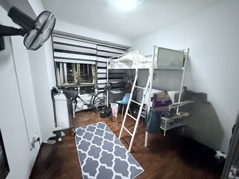 266B Compassvale Bow, 266B Compassvale Bow, 3 Bedrooms, 990 sqft, HDB Flat For Sale, by Robbie Razak, 500104587 - Bedroom - PropertyGuru.com.sg