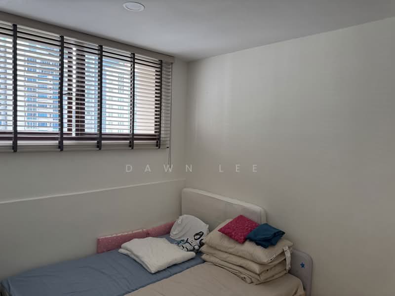 Birmingham Mansions, 130 Thomson Road, 3 Bedrooms, 1,066 sqft, Apartment For Sale, by Dawn Lee, 500104589 - Bedroom - PropertyGuru.com.sg