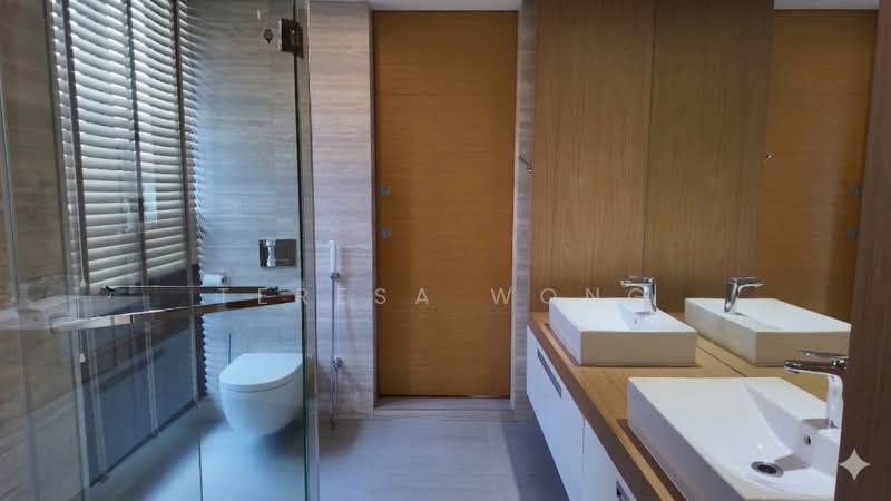Begonia - Rare Modern House Like New, Begonia Walk / Begonia Drive, 5 Bedrooms, 3,400 sqft, Corner Terrace For Sale, by Teresa Wong, 500104590 - Bathroom - PropertyGuru.com.sg