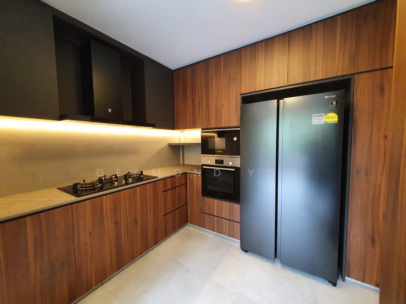 144 Petir Road, 144 Petir Road, 4 Bedrooms, 1,572 sqft, HDB Flat For Sale, by Desmond Yow, 500104591 - Kitchen - PropertyGuru.com.sg