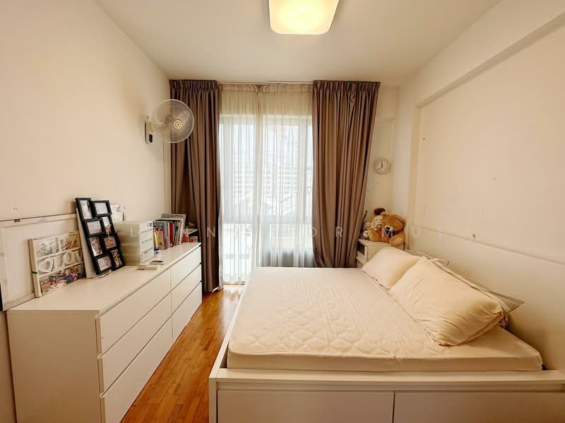 Woodhaven, 71 Woodgrove Avenue, 3 Bedrooms, 1,119 sqft, Condominium For Sale, by (Lynn) Gor Mui Yee, 500104592 - Bedroom - PropertyGuru.com.sg