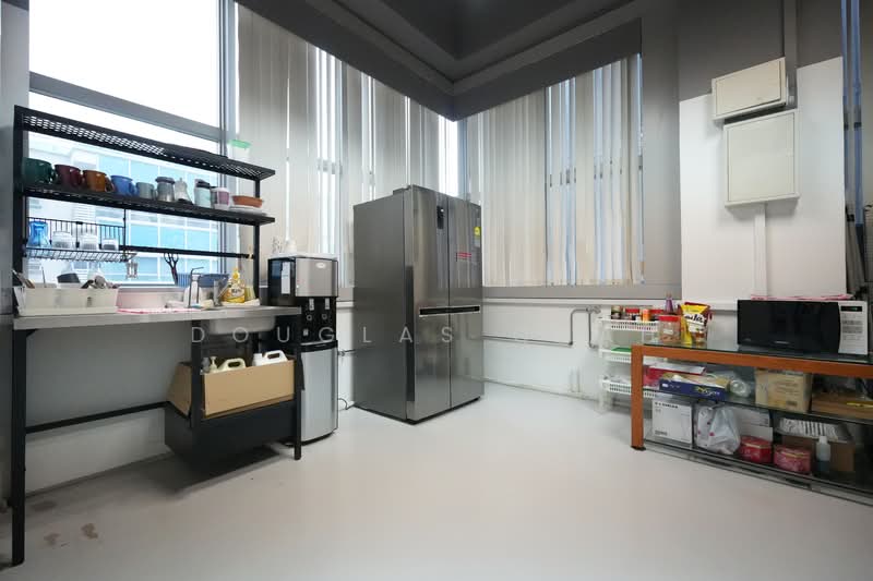 7 Jalan Kilang, Jalan Kilang, 4,790 sqft, Light Industrial (B1) For Rent, by Douglas Quah, 500104606 - Pantry - CommercialGuru.com.sg