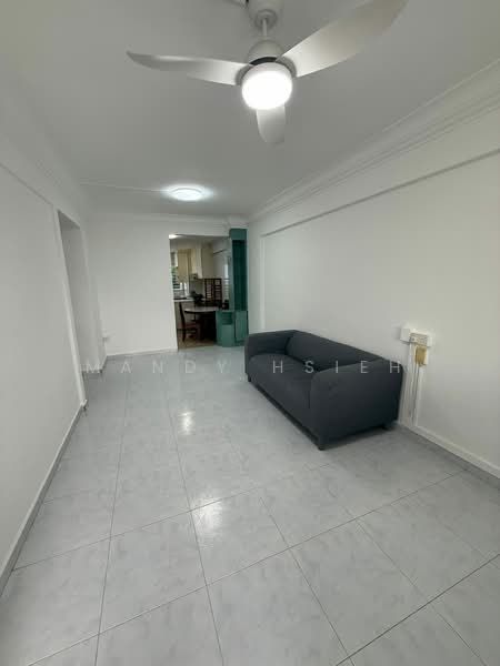 701 Bedok Reservoir Road, 701 Bedok Reservoir Road, 2 Bedrooms, 721 sqft, HDB Flat For Rent, by Mandy Hsieh, 500104611 - Living Room - PropertyGuru.com.sg