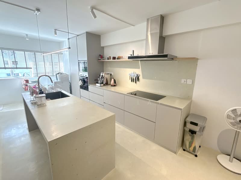377 Clementi Avenue 5, 377 Clementi Avenue 5, 1 Bedroom, 882 sqft, HDB Flat For Sale, by Cindy Lai, 500104612 - Kitchen - PropertyGuru.com.sg