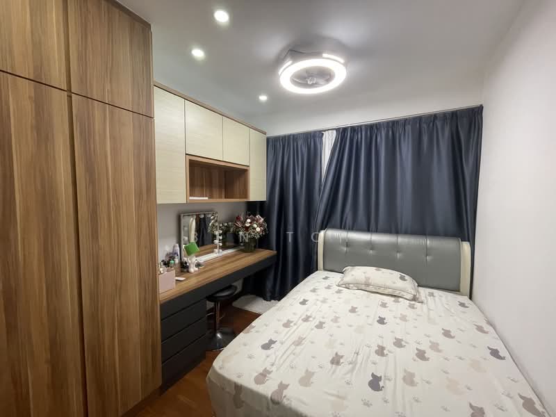 Urban Residences, 10 Lorong Ah Soo, 2 Bedrooms, 829 sqft, Condominium For Rent, by Ben Toh, 500104630 - Bedroom - PropertyGuru.com.sg