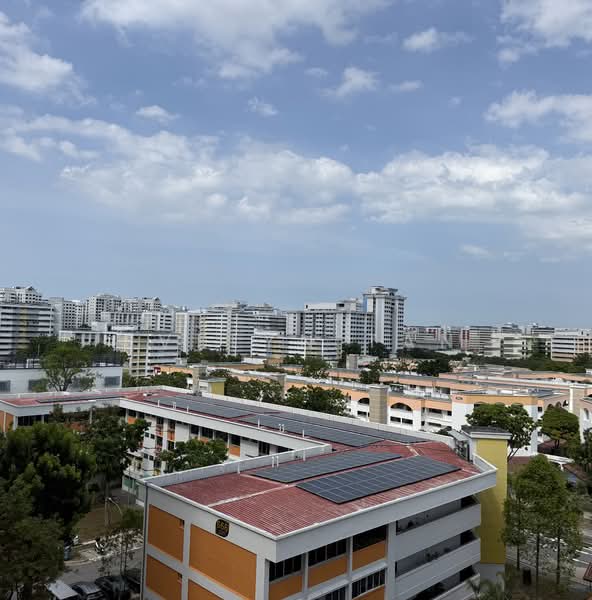 669 Hougang Avenue 8, 669 Hougang Avenue 8, 3 Bedrooms, 1,119 sqft, HDB Flat For Sale, by Evelyn Tan, 500104637 - Exterior - PropertyGuru.com.sg