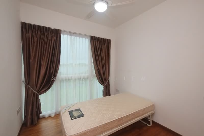 Waterview, 77 Tampines Avenue 1, 4 Bedrooms, 1,271 sqft, Condominium For Sale, by Shanel Liew, 500104639 - Bedroom - PropertyGuru.com.sg