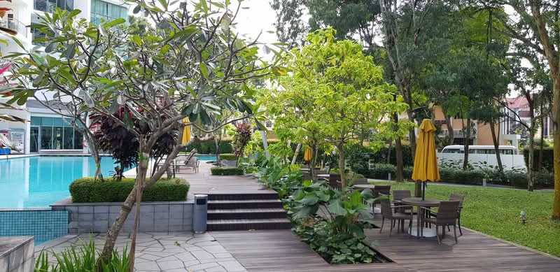 The Chuan, 31 Lorong chuan, 4 Bedrooms, 1,657 sqft, Condominium For Rent, by Susan Lee, 500104642 - Pool - PropertyGuru.com.sg