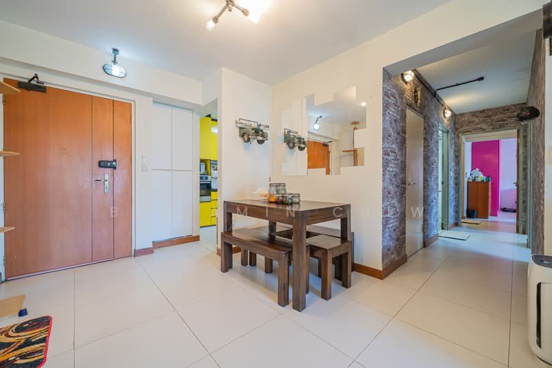 522A Tampines Central 7, 522A Tampines Central 7, 3 Bedrooms, 1,001 sqft, HDB Flat For Sale, by Benjamin Chew, 500104655 - Dining Room - PropertyGuru.com.sg