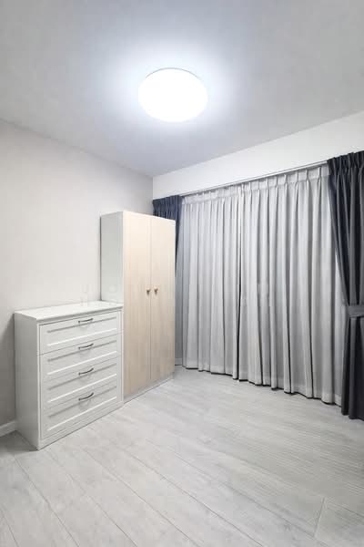 Prive, 37 Punggol Field, 2 Bedrooms, 829 sqft, Executive Condominium For Sale, by John Lim Hong Kai, 500104664 - Interior - PropertyGuru.com.sg