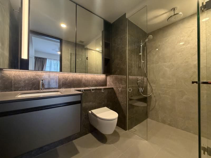 Tembusu Grand, 94 Jalan Tembusu, 2 Bedrooms, 667 sqft, Condominium For Rent, by Grace Yow, 500104685 - Bathroom - PropertyGuru.com.sg