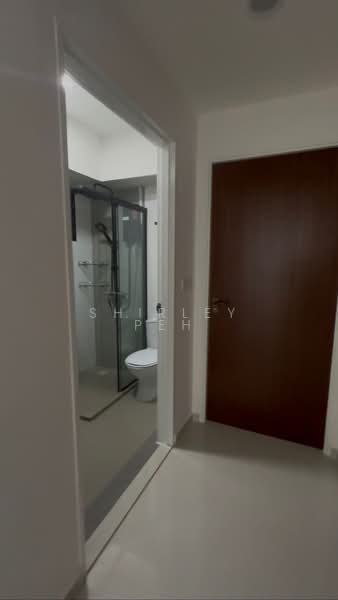 293C Compassvale Crescent, 293C Compassvale Crescent, Room Rental, 180 sqft, HDB Flat For Rent, by Shirley Peh, 500104692 - Bathroom - PropertyGuru.com.sg