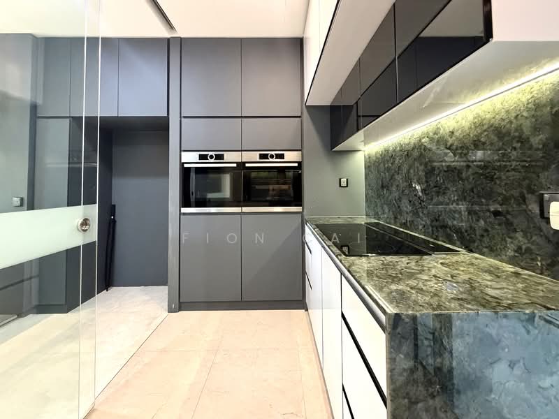 Belgravia Villas, Ang Mo Kio Avenue 5, 6 Bedrooms, 3,961 sqft, Cluster House For Sale, by Fion Cai, 500104695 - Kitchen - PropertyGuru.com.sg