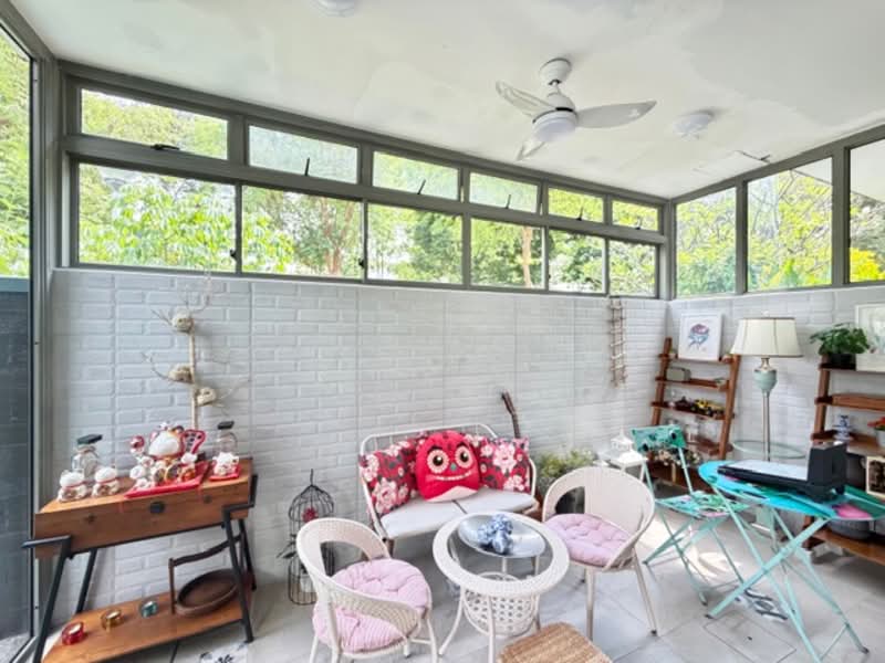 Cheap! Face Park, Absolute Privacy, 3.5sty Freehold Corner Terrace, Good Condition, N-S Facing, Pool, SpringLeaf, Springside, Upper Thomson Estate, 6 Bedrooms, 3,800 sqft, Corner Terrace For Sale, by Alex Ng, 500104699 - Balcony - PropertyGuru.com.sg