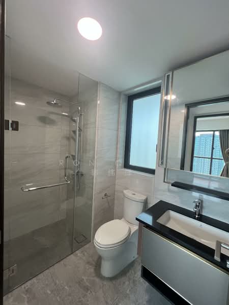 Normanton Park, 45 Normanton Park, 3 Bedrooms, 1,098 sqft, Condominium For Sale, by Ron Quek 郭伟洋, 500104700 - Common Bathroom - PropertyGuru.com.sg