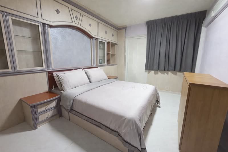 344 Woodlands Street 32, 344 Woodlands Street 32, 3 Bedrooms, 904 sqft, HDB Flat For Sale, by Jolene Zhong, 500104701 - Bedroom - PropertyGuru.com.sg