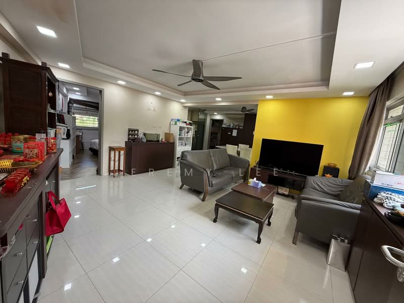 467 Hougang Avenue 8, 467 Hougang Avenue 8, 3 Bedrooms, 1,378 sqft, HDB Flat For Sale, by Jeremy Lee, 500104706 - PropertyGuru.com.sg