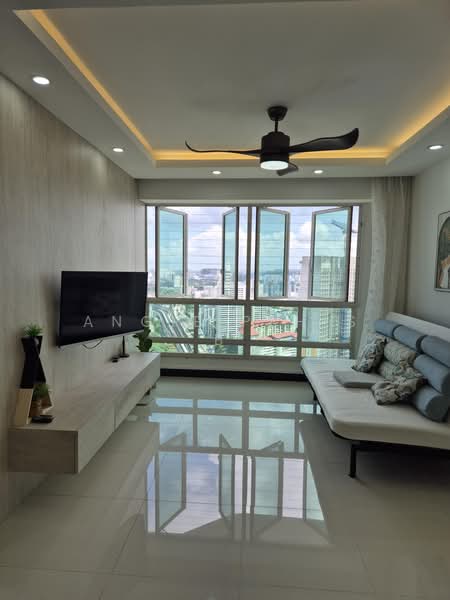 296A Bukit Batok Street 22, 296A Bukit Batok Street 22, 4 Bedrooms, 1,216 sqft, HDB Flat For Sale, by ANGIE PEH S B, 500104708 - Living Room - PropertyGuru.com.sg