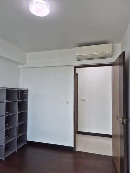 296A Bukit Batok Street 22, 296A Bukit Batok Street 22, 4 Bedrooms, 1,216 sqft, HDB Flat For Sale, by ANGIE PEH S B, 500104708 - Common bedroom - PropertyGuru.com.sg