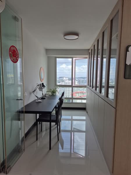 296A Bukit Batok Street 22, 296A Bukit Batok Street 22, 4 Bedrooms, 1,216 sqft, HDB Flat For Sale, by ANGIE PEH S B, 500104708 - Study - PropertyGuru.com.sg