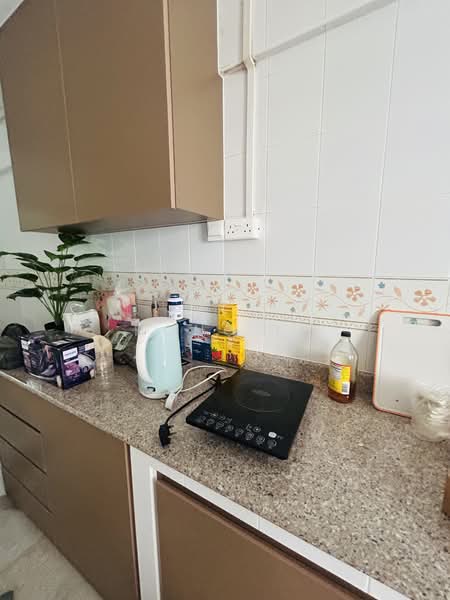 211 Ang Mo Kio Avenue 3, 211 Ang Mo Kio Avenue 3, 2 Bedrooms, 721 sqft, HDB Flat For Rent, by Hong Li, 500104714 - Kitchen - PropertyGuru.com.sg