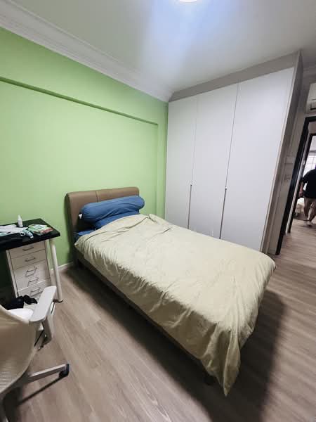 211 Ang Mo Kio Avenue 3, 211 Ang Mo Kio Avenue 3, 2 Bedrooms, 721 sqft, HDB Flat For Rent, by Hong Li, 500104714 - Bedroom - PropertyGuru.com.sg