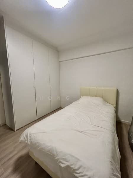 211 Ang Mo Kio Avenue 3, 211 Ang Mo Kio Avenue 3, 2 Bedrooms, 721 sqft, HDB Flat For Rent, by Hong Li, 500104714 - Bedroom - PropertyGuru.com.sg