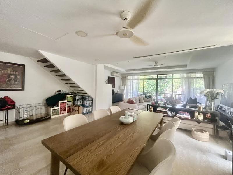 Sommerville Park, 103 Farrer Drive, Tanglin / Holland / Bukit Timah, 3 Bedrooms, 1,926 sqft, Condominium For Sale, by Leon Lee, 500104725 - Living Room - PropertyGuru.com.sg