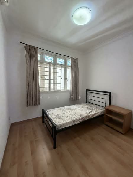 Moonstone View, 31 Moonstone Lane, 2 Bedrooms, 893 sqft, Condominium For Rent, by Ben Yeo, 500104730 - Bedroom - PropertyGuru.com.sg