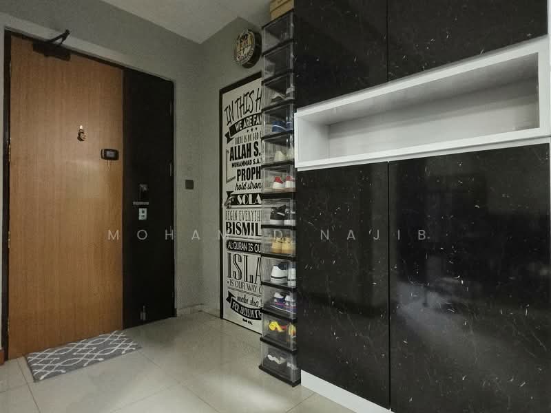 315B Punggol Way, 315B Punggol Way, 3 Bedrooms, 1,001 sqft, HDB Flat For Sale, by Mohamad Najib, 500104739 - Entrance - PropertyGuru.com.sg