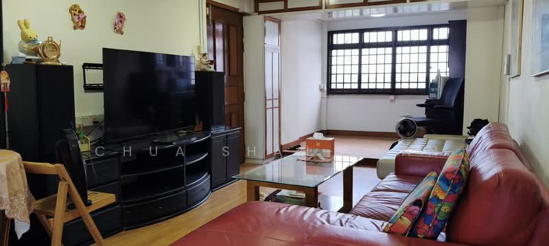 4 Queen's Road, 4 Queen's Road, 2 Bedrooms, 721 sqft, HDB Flat For Sale, by Chua Shan-Shan, 500104744 - Living Room - PropertyGuru.com.sg