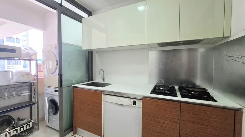 iResidences, 20 Irrawaddy Road, 2 Bedrooms, 1,066 sqft, Condominium For Sale, by Kris Chan, 500104750 - Kitchen - PropertyGuru.com.sg