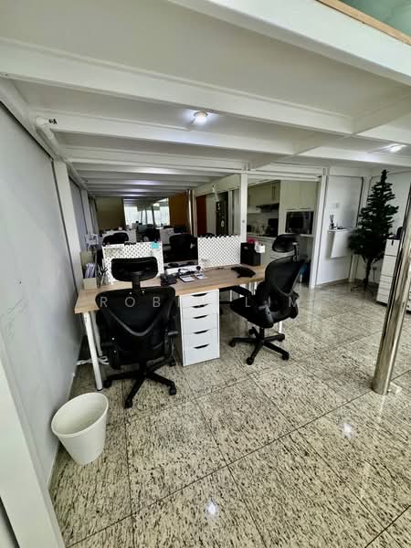 The Central, 6 Eu Tong Sen Street, 900 sqft, Office For Rent, by Robin Lim, 500104757 - Interior - CommercialGuru.com.sg