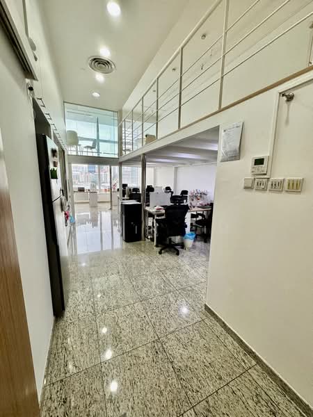 The Central, 6 Eu Tong Sen Street, 900 sqft, Office For Rent, by Robin Lim, 500104757 - Interior - CommercialGuru.com.sg