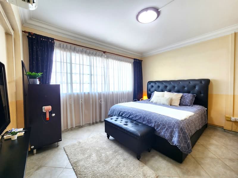 427 Bukit Panjang Ring Road, 427 Bukit Panjang Ring Road, 4 Bedrooms, 1,388 sqft, HDB Flat For Sale, by Eric Wong, 500104767 - Master Bedroom - PropertyGuru.com.sg