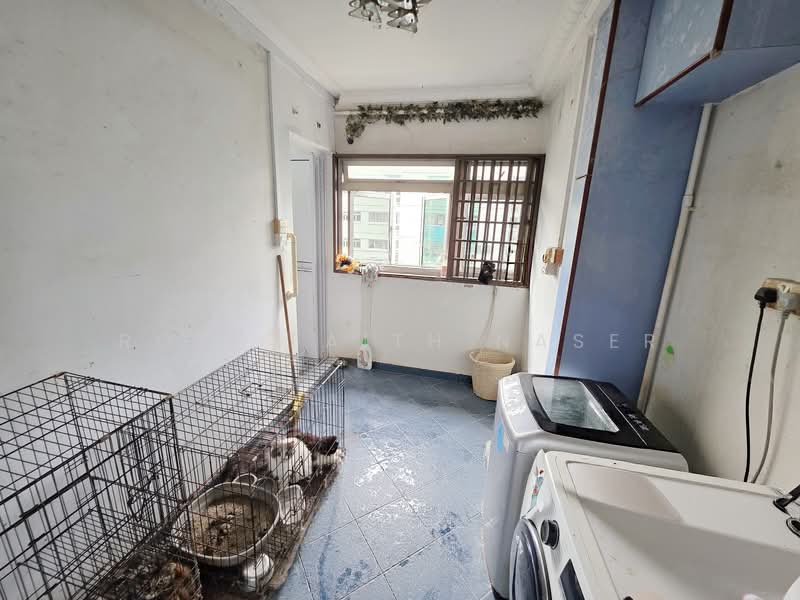 835 Woodlands Street 83, 835 Woodlands Street 83, 4 Bedrooms, 1,582 sqft, HDB Flat For Sale, by Rozi Faith Naser, 500104770 - Balcony - PropertyGuru.com.sg