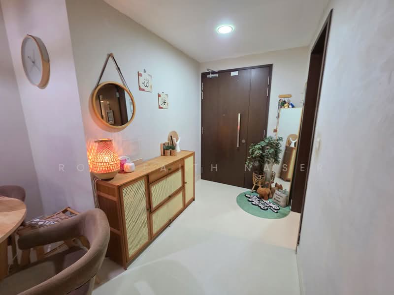 Watercolours, 25 Pasir Ris Link, 3 Bedrooms, 1,205 sqft, Executive Condominium For Sale, by Rozi Faith Naser, 500104772 - Entrance - PropertyGuru.com.sg