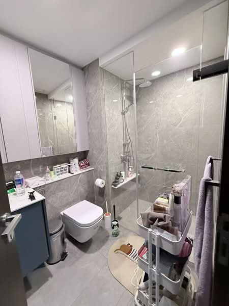 Clavon, 6 Clementi Avenue 1, Room Rental, 120 sqft, Condominium For Rent, by Edmund Thia, 500104775 - Ensuite Bathroom - PropertyGuru.com.sg
