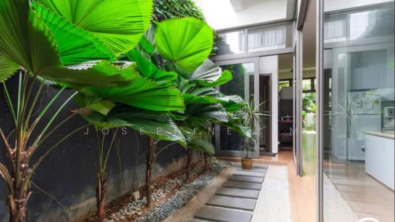 545665, Yio Chu Kang Road, Room Rental, 3,000 sqft, Terraced House For Rent, by Josephine Lim, 500104787 - Exterior - PropertyGuru.com.sg