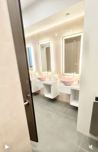 Hub Synergy Point, 70 Anson Road, 2,668 sqft, Office For Rent, by Eve Lim, 500104789 - Bathroom - CommercialGuru.com.sg