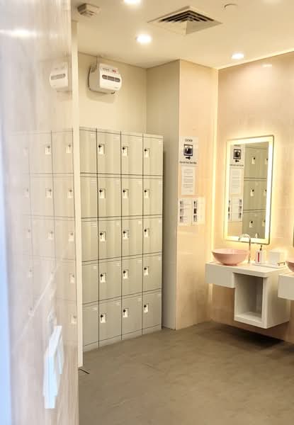 Hub Synergy Point, 70 Anson Road, 2,668 sqft, Office For Rent, by Eve Lim, 500104789 - Bathroom - CommercialGuru.com.sg
