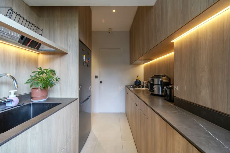 111A Alkaff Crescent, 111A Alkaff Crescent, 3 Bedrooms, 1,001 sqft, HDB Flat For Sale, by Nadiyah Kamsani, 500104795 - Kitchen - PropertyGuru.com.sg