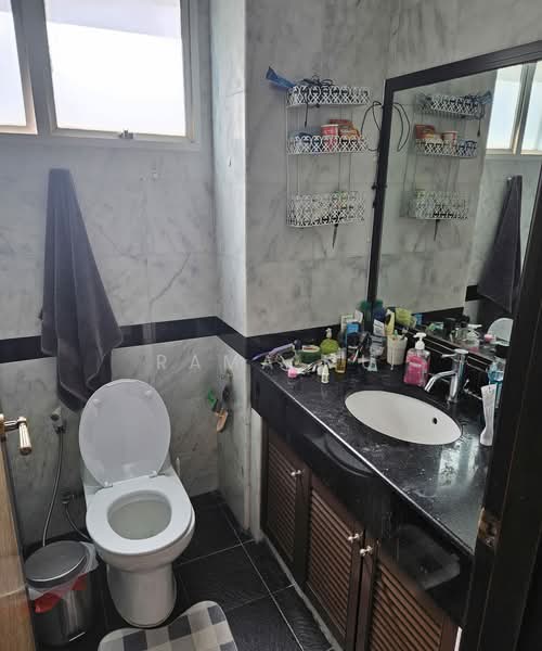 The Tropica, 51 Tampines Avenue 1, 3 Bedrooms, 1,227 sqft, Condominium For Sale, by Rama Mu, 500104796 - Bathroom - PropertyGuru.com.sg