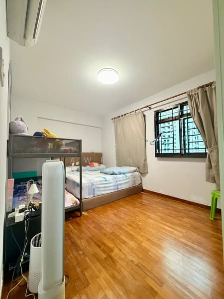 484 Admiralty Link, 484 Admiralty Link, 3 Bedrooms, 1,184 sqft, HDB Flat For Sale, by Lawrence Quek, 500104798 - Bedroom - PropertyGuru.com.sg