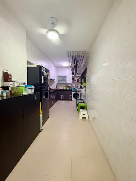 484 Admiralty Link, 484 Admiralty Link, 3 Bedrooms, 1,184 sqft, HDB Flat For Sale, by Lawrence Quek, 500104798 - Kitchen - PropertyGuru.com.sg