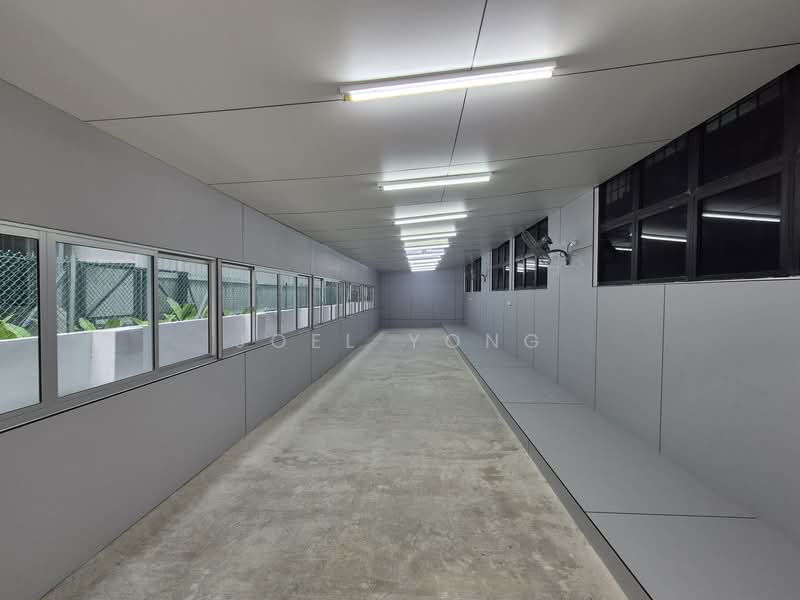 ground floor warehouse for rent (macpherson)!, , 1,156 sqft, Light Industrial (B1) For Rent, by Joel Yong, 500104803 - CommercialGuru.com.sg